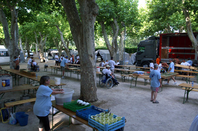 Divers personnes (19)
