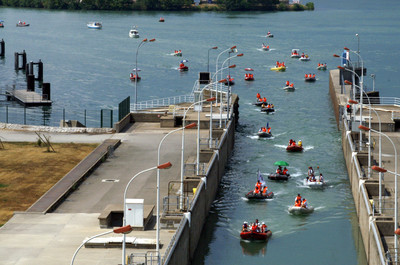 j2-Lyon_-_Les_Roches_de_Condrieu_281329.JPG
