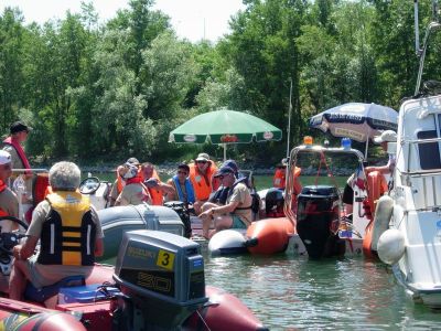 dimanche_19_juin_2005_Lyon_VNF-Les_Roches_28829.jpg